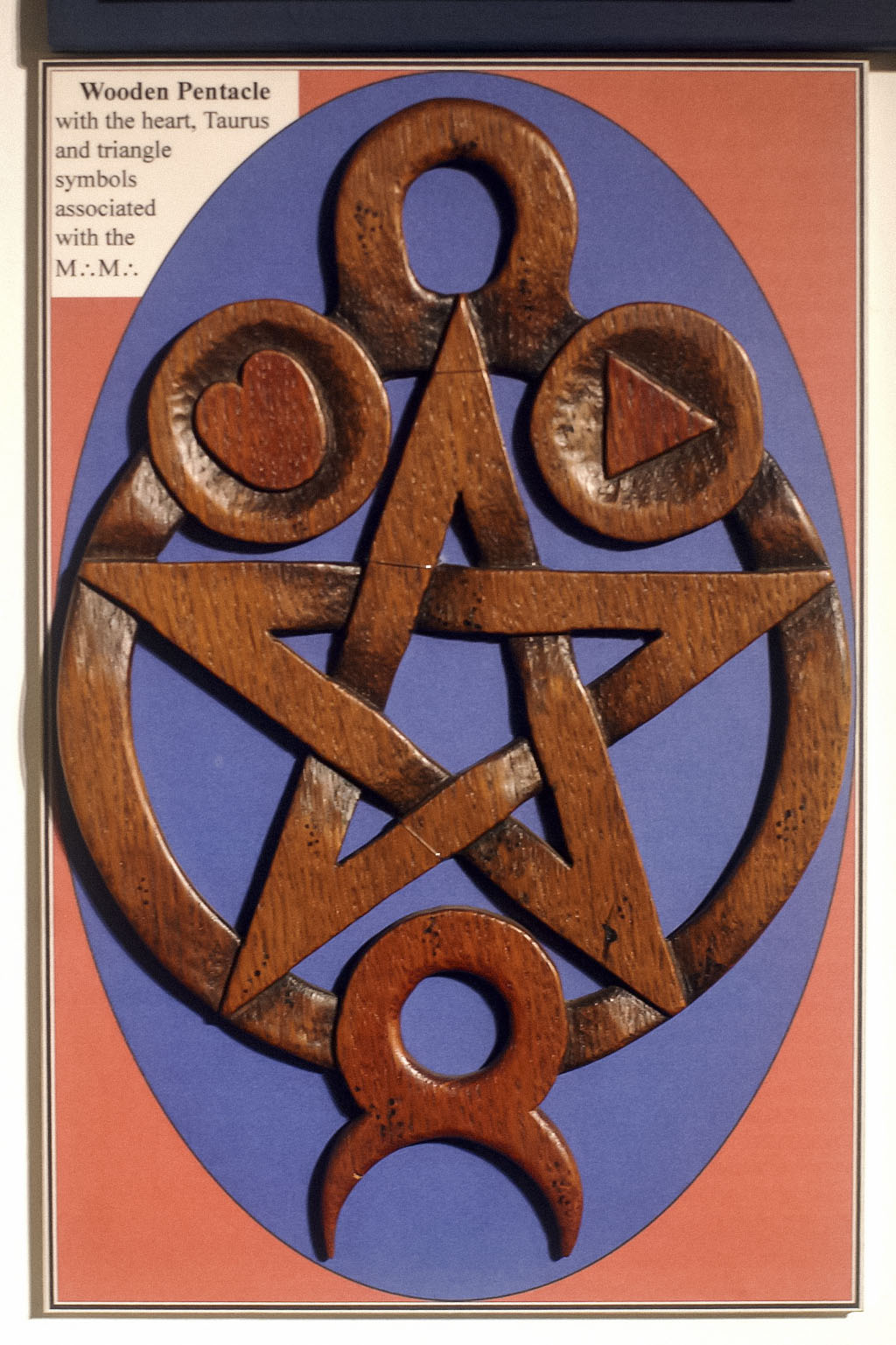 797 - wooden pentacle - Museum of Witchcraft and Magic